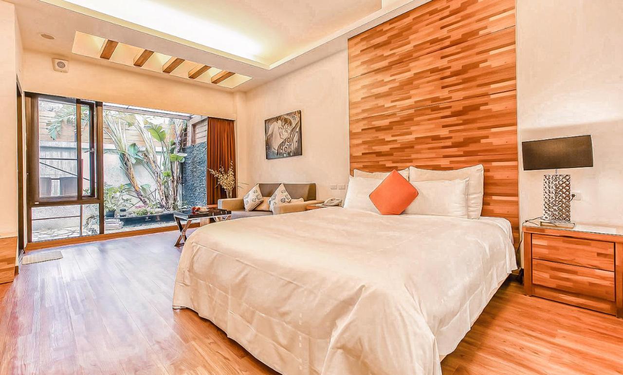 Bed and Breakfast Yage Hotspring House Jiaoxi Exterior foto