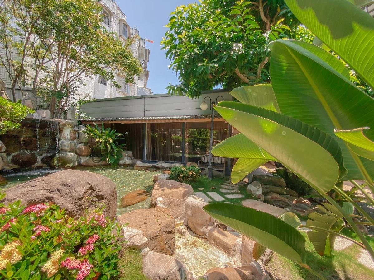 Bed and Breakfast Yage Hotspring House Jiaoxi Exterior foto