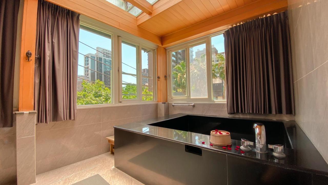 Bed and Breakfast Yage Hotspring House Jiaoxi Exterior foto