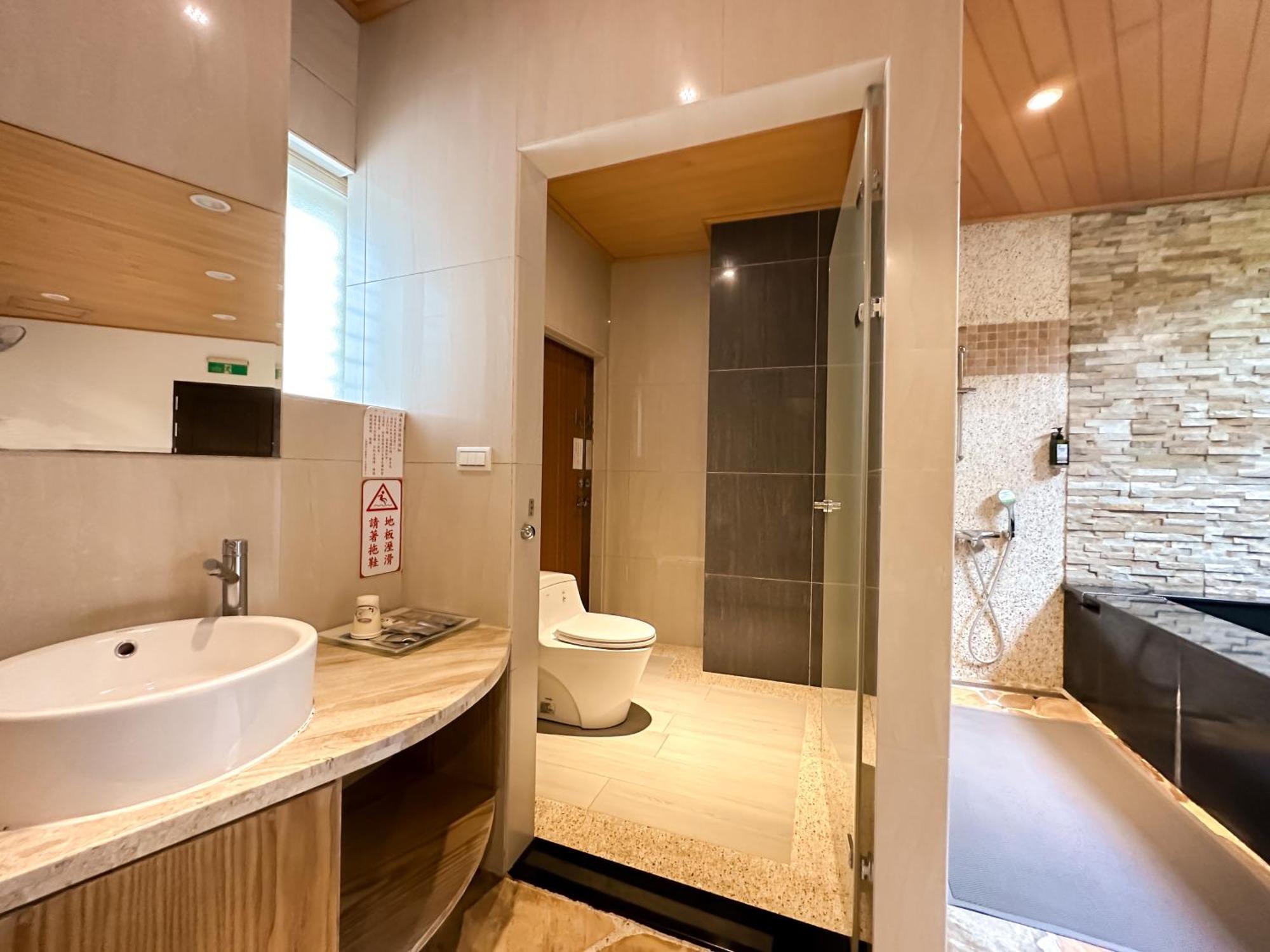 Bed and Breakfast Yage Hotspring House Jiaoxi Exterior foto